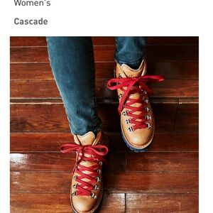 Danner Women's Tan Hiking Boots with Red Laces